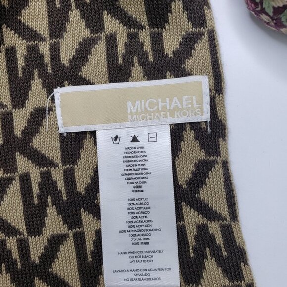 Michael Kors Scarf - Picture 2 of 4